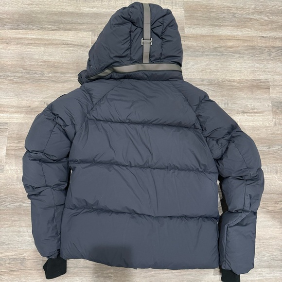 Canada Goose Junction Puffer Jacket Coat Parka In Navy Marine 2602LB - Picture 13 of 13